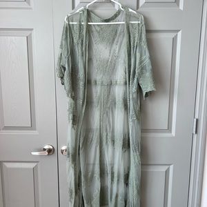 POL kimono // Size Small/Medium // Worn once